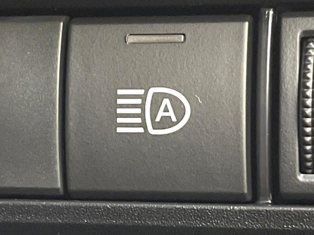 ハイブリッドX 衝突軽減 レーダークルーズ 両側電動スライド 禁煙車 オートマチックハイビーム クリアランスソナー LEDヘッドランプ オートエアコン オートライト グレーファブリックシート スマートキー(41枚目)