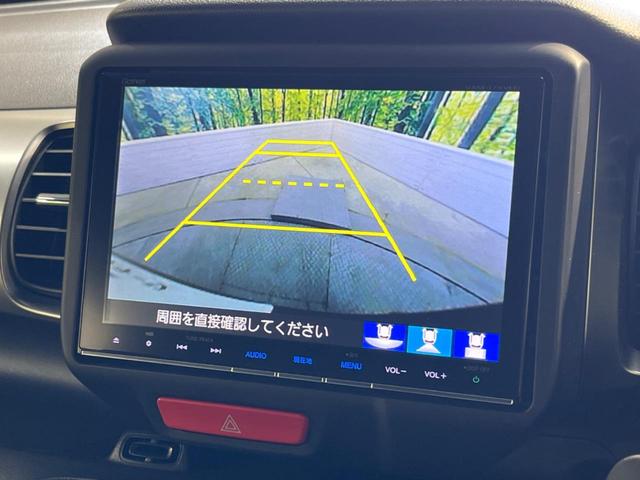 Ｇ・ターボＬパッケージ　禁煙車　純正ナビ　バックカメラ　Ｂｌｕｅｔｏｏｔｈ再生　フルセグ　ＥＴＣ　ＨＩＤヘッド　スマートキー　クルーズコントロール　ドラレコ　オートライト　オートエアコン　革巻きステアリング　ＤＶＤ再生(4枚目)