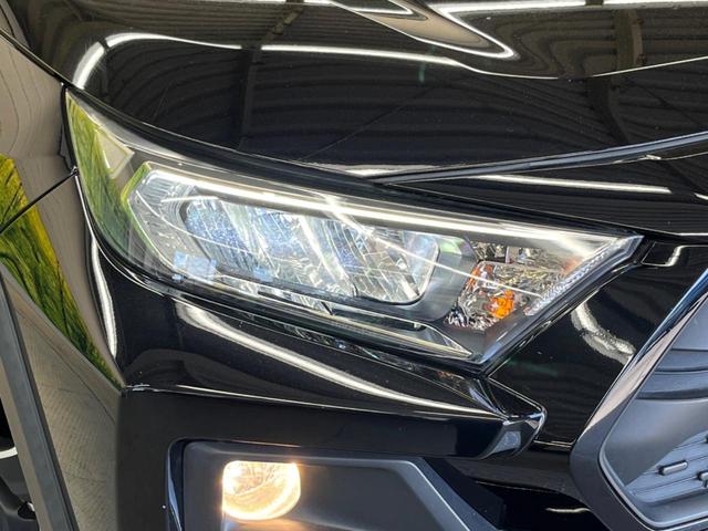 ＲＡＶ４ アドベンチャー　純正ナビ　衝突被害軽減装置　バックカメラ　ＬＥＤヘッドライト＆フォグランプ　純正１９インチアルミホイール　合皮シート　パワーシート　ダウンヒルアシストコントロール　自動防眩インナーミラー　禁煙車（55枚目）