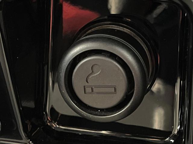 ジムニー クロスアドベンチャー　ＳＤナビ　合皮シート　シートヒーター　電動格納ドアミラー　革巻きステアリングホイール　純正１６インチアルミホイール　エアコン　パワーウィンドウ　アンチロックブレーキシステム　禁煙車（35枚目）