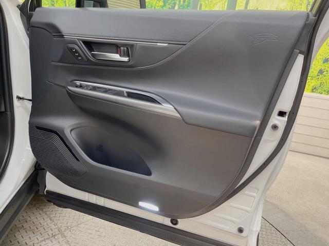 ハリアーハイブリッド Ｚ　レザーパッケージ　モデリスタエアロ　１２．３型ディスプレイオーディオ　パノラミックビューモニター　衝突被害軽減装置　ハンズフリーパワーバックドア　シートベンチレーション　革シート　ステアリングヒーター　禁煙車（47枚目）
