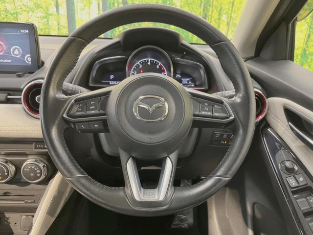 デミオ ＸＤツーリング　Ｌパッケージ　マツダコネクトナビ　３６０度ビューモニター　衝突被害軽減装置　クルーズコントロール　シートヒーター　ハーフレザーシート　プッシュスタート＆スマートキー　ＬＥＤヘッドライト＆フォグランプ　禁煙車（11枚目）