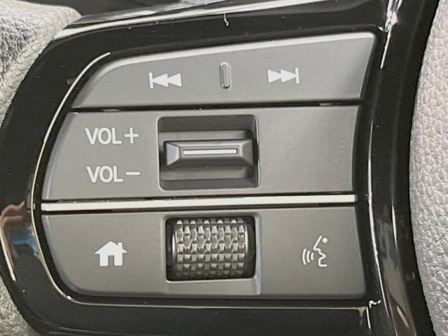 Ｎ－ＢＯＸカスタム ベースグレード　届出済未使用車　衝突被害軽減装置　パワースライドドア　アダプティブクルーズコントロール　ＬＥＤヘッドライト　プッシュスタート＆スマートキー　シートヒーター　オートエアコン　シートリフター（44枚目）