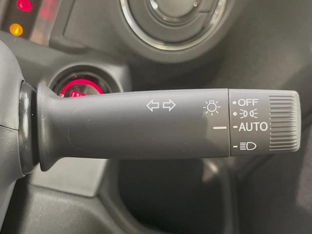 Ｎ－ＢＯＸカスタム ベースグレード　届出済未使用車　衝突被害軽減装置　パワースライドドア　アダプティブクルーズコントロール　ＬＥＤヘッドライト　プッシュスタート＆スマートキー　シートヒーター　オートエアコン　シートリフター（45枚目）