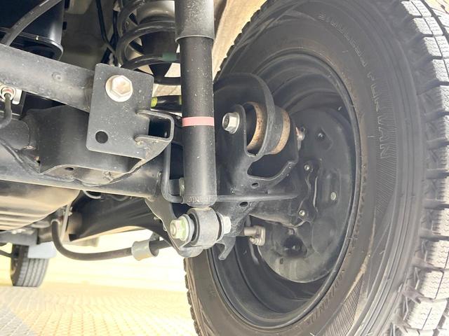 エブリイ ジョイン　５速ＭＴ　純正ＳＤナビ　バックカメラ　衝突被害軽減システム　禁煙車　シートヒーター　コーナーセンサー　スマートキー　ＬＥＤヘッド　ＥＴＣ　オートハイビーム　車線逸脱警報　オートライト（20枚目）