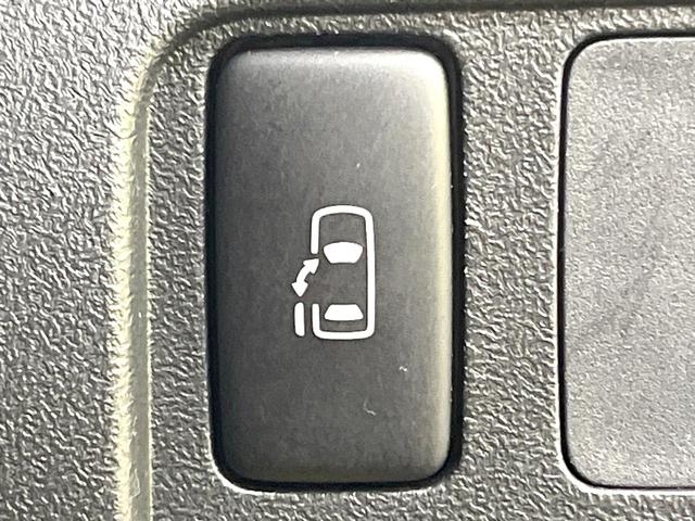 タント カスタムＸ　電動スライドドア　純正ＨＤＤナビ　バックカメラ　禁煙車　スマートキー　ＨＩＤヘッドランプ　ＥＴＣ　オートエアコン　純正１４インチアルミ　Ｂｌｕｅｔｏｏｔｈ　ＣＤ　ＤＶＤ再生　ファブリックシート（5枚目）