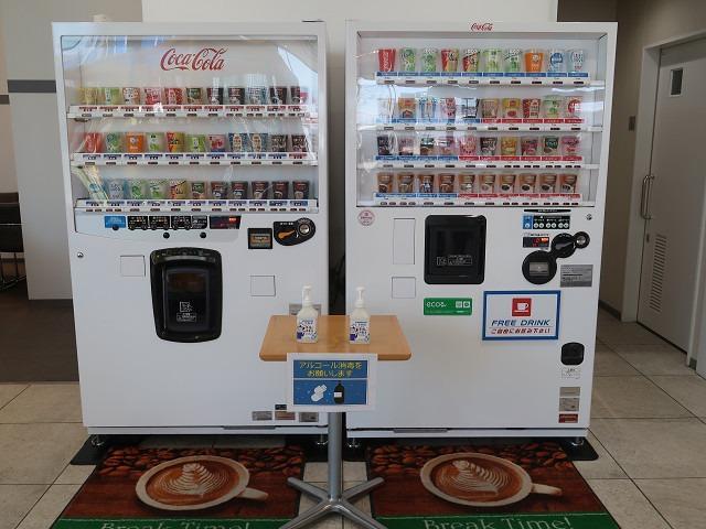タント カスタムＸ　電動スライドドア　純正ＨＤＤナビ　バックカメラ　禁煙車　スマートキー　ＨＩＤヘッドランプ　ＥＴＣ　オートエアコン　純正１４インチアルミ　Ｂｌｕｅｔｏｏｔｈ　ＣＤ　ＤＶＤ再生　ファブリックシート（78枚目）