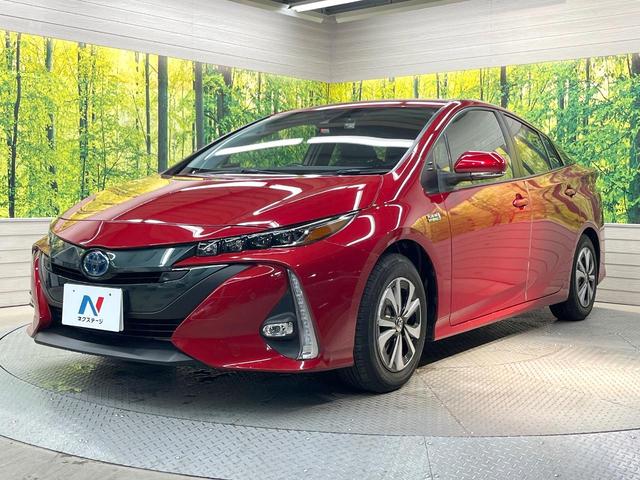 プリウスＰＨＶ Ｓナビパッケージ　メーカー１１．６型ナビ　全周囲カメラ　衝突被害軽減システム　レーダークルーズ　禁煙車　スマートキー　ＬＥＤヘッド　ビルトインＥＴＣ　オートハイビーム　車線逸脱警報　オートライト　オートエアコン（25枚目）