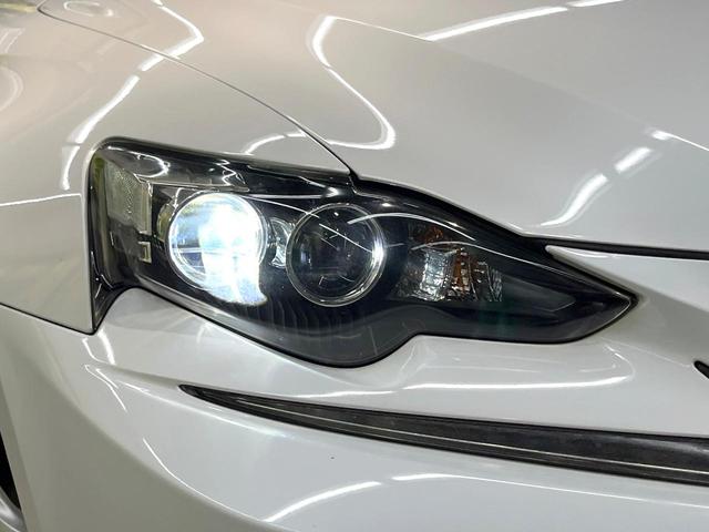 ＩＳ ＩＳ３００ｈ　バージョンＬ　メーカーＳＤナビ　プレミアムサウンド　バックカメラ　禁煙車　レザーシート　前席シートエアコン　ドラレコ　スマートキー　ＬＥＤヘッド　ビルトインＥＴＣ　クルコン　デュアルエアコン　純正１７インチＡＷ（29枚目）