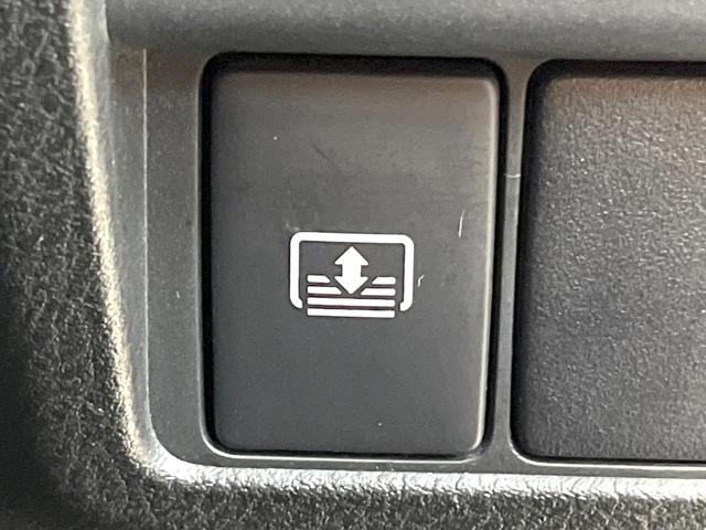 ＩＳ ＩＳ３００ｈ　バージョンＬ　メーカーＳＤナビ　プレミアムサウンド　バックカメラ　禁煙車　レザーシート　前席シートエアコン　ドラレコ　スマートキー　ＬＥＤヘッド　ビルトインＥＴＣ　クルコン　デュアルエアコン　純正１７インチＡＷ（50枚目）