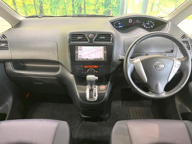 セレナ ハイウェイスター　両側電動ドア　純正ＳＤナビ　バックカメラ　禁煙車　スマートキー　ビルトインＥＴＣ　クルコン　オートライト　デュアルエアコン　純正１６インチアルミ　リアエアコン　Ｂｌｕｅｔｏｏｔｈ　ＣＤ　ＤＶＤ再生（2枚目）