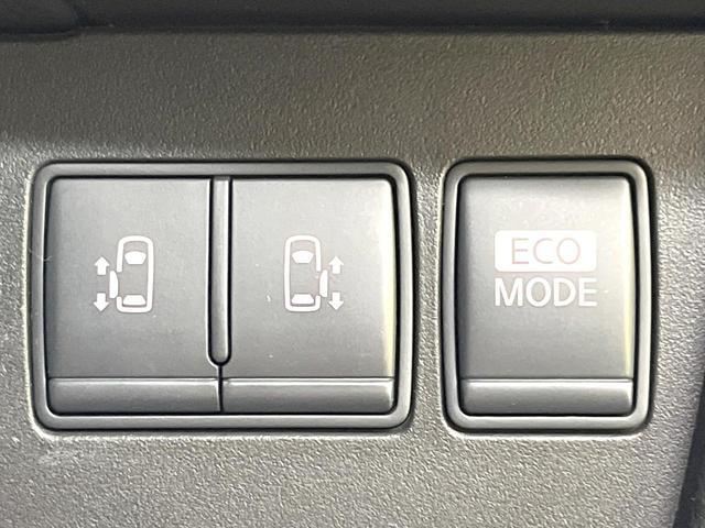 セレナ ハイウェイスター　両側電動ドア　純正ＳＤナビ　バックカメラ　禁煙車　スマートキー　ビルトインＥＴＣ　クルコン　オートライト　デュアルエアコン　純正１６インチアルミ　リアエアコン　Ｂｌｕｅｔｏｏｔｈ　ＣＤ　ＤＶＤ再生（3枚目）