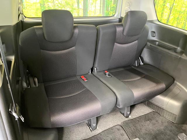 セレナ ハイウェイスター　両側電動ドア　純正ＳＤナビ　バックカメラ　禁煙車　スマートキー　ビルトインＥＴＣ　クルコン　オートライト　デュアルエアコン　純正１６インチアルミ　リアエアコン　Ｂｌｕｅｔｏｏｔｈ　ＣＤ　ＤＶＤ再生（10枚目）