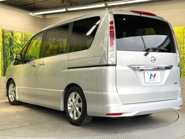 セレナ ハイウェイスター　両側電動ドア　純正ＳＤナビ　バックカメラ　禁煙車　スマートキー　ビルトインＥＴＣ　クルコン　オートライト　デュアルエアコン　純正１６インチアルミ　リアエアコン　Ｂｌｕｅｔｏｏｔｈ　ＣＤ　ＤＶＤ再生（26枚目）