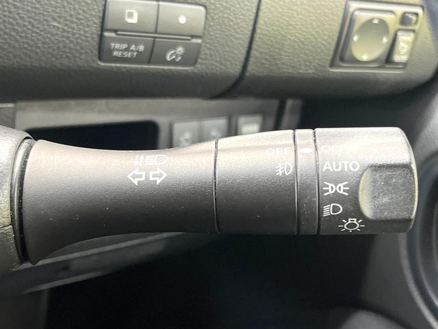 セレナ ハイウェイスター　両側電動ドア　純正ＳＤナビ　バックカメラ　禁煙車　スマートキー　ビルトインＥＴＣ　クルコン　オートライト　デュアルエアコン　純正１６インチアルミ　リアエアコン　Ｂｌｕｅｔｏｏｔｈ　ＣＤ　ＤＶＤ再生（48枚目）
