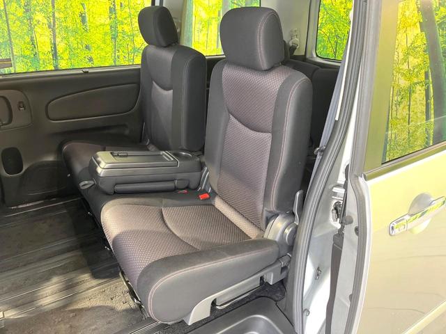 セレナ ハイウェイスター　両側電動ドア　純正ＳＤナビ　バックカメラ　禁煙車　スマートキー　ビルトインＥＴＣ　クルコン　オートライト　デュアルエアコン　純正１６インチアルミ　リアエアコン　Ｂｌｕｅｔｏｏｔｈ　ＣＤ　ＤＶＤ再生（51枚目）