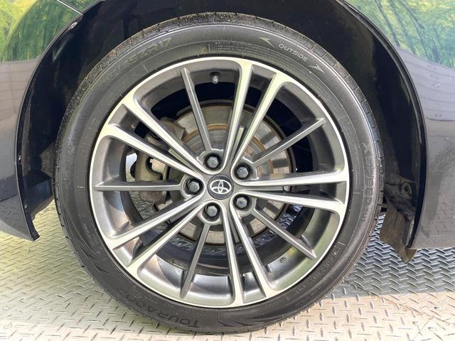 ８６ ＧＴリミテッド　純正ナビ　バックカメラ　禁煙車　スマートキー　ＨＩＤヘッド　ＥＴＣ　オートライト　デュアルエアコン　Ｂｌｕｅｔｏｏｔｈ接続　オートエアコン　電動格納ミラー　パドルシフト　専用スポーツシート（13枚目）