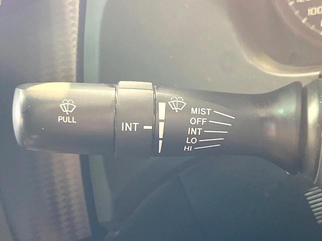 ８６ ＧＴリミテッド　純正ナビ　バックカメラ　禁煙車　スマートキー　ＨＩＤヘッド　ＥＴＣ　オートライト　デュアルエアコン　Ｂｌｕｅｔｏｏｔｈ接続　オートエアコン　電動格納ミラー　パドルシフト　専用スポーツシート（45枚目）