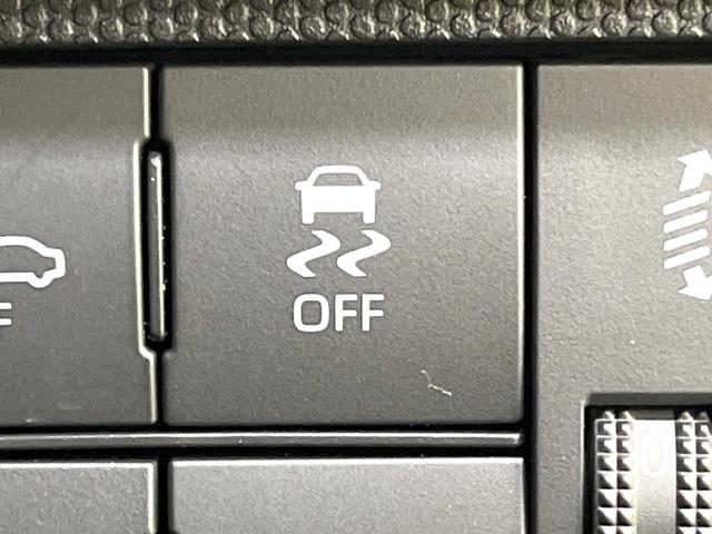 タフト X 禁煙車 衝突被害軽減システム コーナーセンサー スマートキー LEDヘッド オートハイビーム 車線逸脱警報 横滑り防止装置 アイドリングストップ オートライト オートエアコン(5枚目)