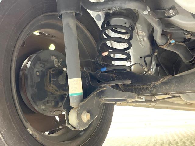 ミラココア ココアプラスX 禁煙車 スマートキー ルーフレール オートエアコン CD 電動格納ミラー ヘッドライトレベライザー アイドリングストップ ウィンカーミラー アームレスト パワーウィンドウ パワーステアリング(20枚目)