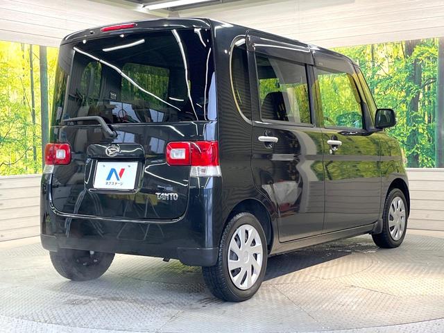 タント X 電動スライドドア 禁煙車 スマートキー CD AUX 電動格納ミラー アームレスト ヘッドライトレベライザー パワーウィンドウ パワーステアリング ヘッドライトレベライザー CD/DVD再生(16枚目)