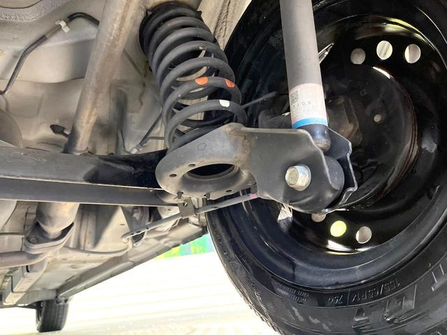 タント X 電動スライドドア 禁煙車 スマートキー CD AUX 電動格納ミラー アームレスト ヘッドライトレベライザー パワーウィンドウ パワーステアリング ヘッドライトレベライザー CD/DVD再生(20枚目)