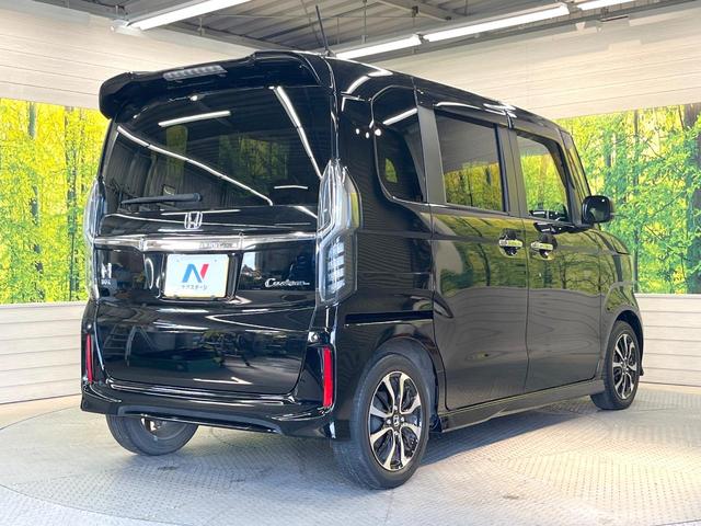 N-BOXカスタム G・Lホンダセンシング 電動スライドドア 8インチ純正SDナビ バックカメラ 衝突被害軽減システム レーダークルーズ 禁煙車 スマートキー LEDヘッド ビルトインETC オートハイビーム 車線逸脱警報 オートライト(17枚目)