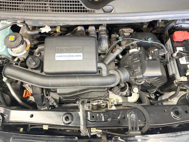 N-BOXカスタム G・Lホンダセンシング 電動スライドドア 8インチ純正SDナビ バックカメラ 衝突被害軽減システム レーダークルーズ 禁煙車 スマートキー LEDヘッド ビルトインETC オートハイビーム 車線逸脱警報 オートライト(18枚目)