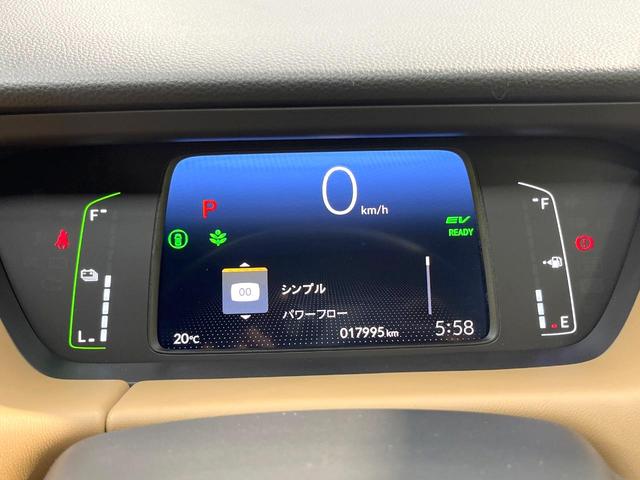 フィット ｅ：ＨＥＶリュクス　全周囲カメラ　衝突被害軽減システム　レーダークルーズ　禁煙車　レザーシート　コーナーセンサー　スマートキー　ＬＥＤヘッド　ＥＴＣ２．０　オートハイビーム　車線逸脱警報　オートライト　オートエアコン（48枚目）