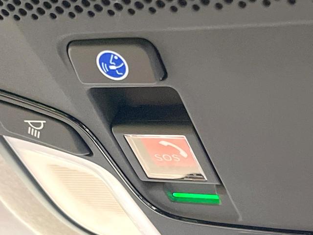 フィット ｅ：ＨＥＶリュクス　全周囲カメラ　衝突被害軽減システム　レーダークルーズ　禁煙車　レザーシート　コーナーセンサー　スマートキー　ＬＥＤヘッド　ＥＴＣ２．０　オートハイビーム　車線逸脱警報　オートライト　オートエアコン（52枚目）