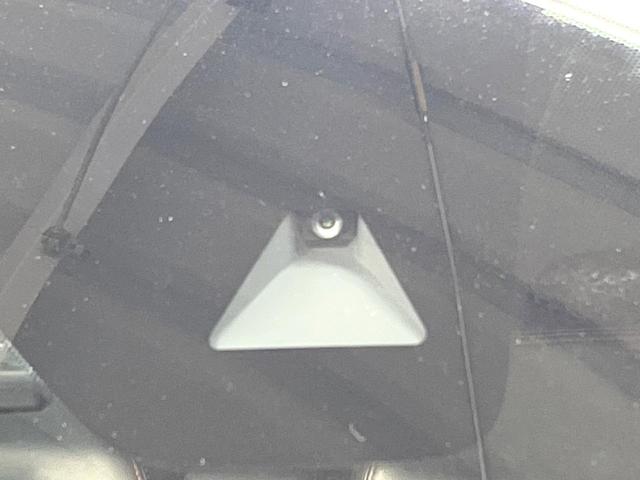 デイズ ハイウェイスター　Ｇターボプロパイロットエディション　純正ＳＤナビ　全周囲カメラ　衝突被害軽減システム　レーダークルーズ　禁煙車　ドラレコ　コーナーセンサー　スマートキー　ＬＥＤヘッド　ＥＴＣ　オートハイビーム　車線逸脱警報　オートライト（6枚目）