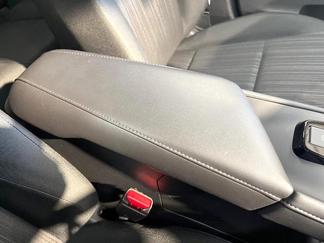 ノート X 全周囲カメラ 衝突被害軽減システム 禁煙車 ドラレコ コーナーセンサー スマートキー LEDヘッド ビルトインETC オートハイビーム オートライト オートエアコン Bluetooth フルセグ(64枚目)