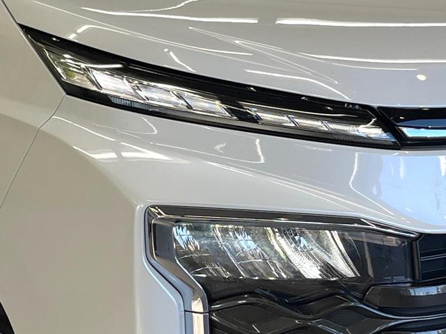 ヴォクシー ハイブリッドS-Z 純正10.5型ナビ 両側電動ドア バックカメラ 衝突軽減装置 100V電源 レーダークルーズ 禁煙車 ドラレコ スマートキー LEDヘッド ETC2.0 オートハイビーム(30枚目)