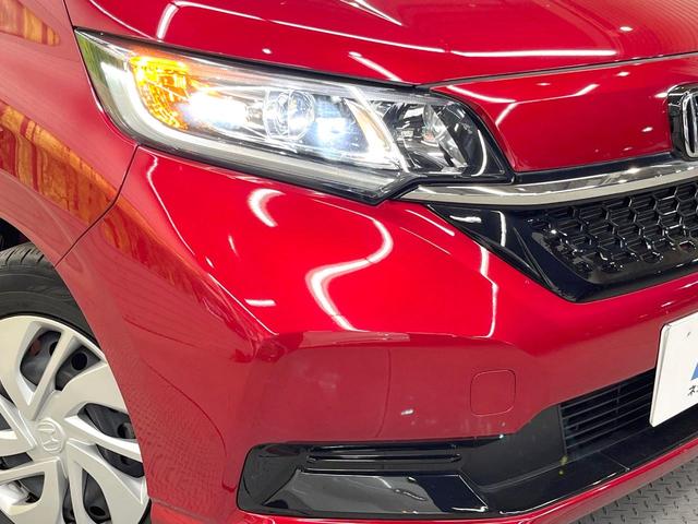 フリード G 両側電動ドア 純正SDナビ バックカメラ 衝突被害軽減システム レーダークルーズ 禁煙車 スマートキー LEDヘッド ETC 車線逸脱警報 オートライト オートエアコン Bluetooth CD(13枚目)