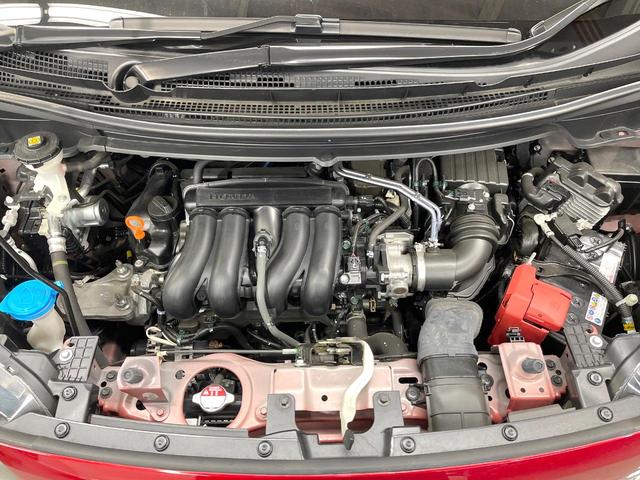 フリード G 両側電動ドア 純正SDナビ バックカメラ 衝突被害軽減システム レーダークルーズ 禁煙車 スマートキー LEDヘッド ETC 車線逸脱警報 オートライト オートエアコン Bluetooth CD(19枚目)