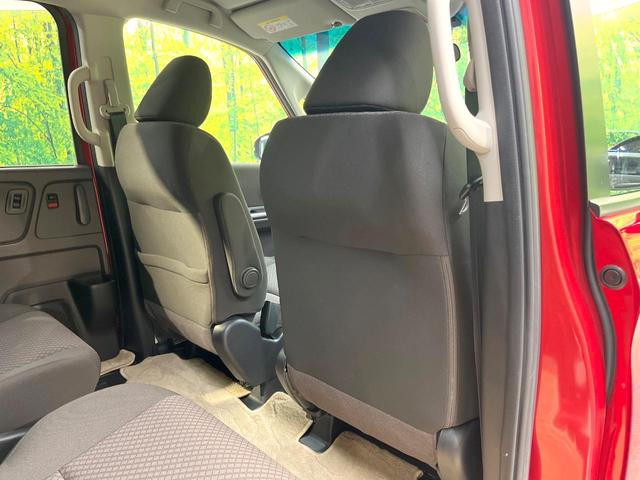 フリード G 両側電動ドア 純正SDナビ バックカメラ 衝突被害軽減システム レーダークルーズ 禁煙車 スマートキー LEDヘッド ETC 車線逸脱警報 オートライト オートエアコン Bluetooth CD(54枚目)