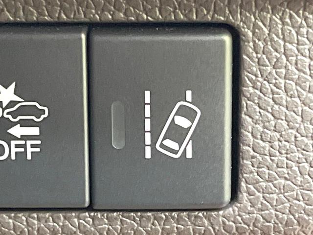 フリード G 両側電動ドア 純正SDナビ バックカメラ 衝突被害軽減システム レーダークルーズ 禁煙車 スマートキー LEDヘッド ETC 車線逸脱警報 オートライト オートエアコン Bluetooth CD(70枚目)