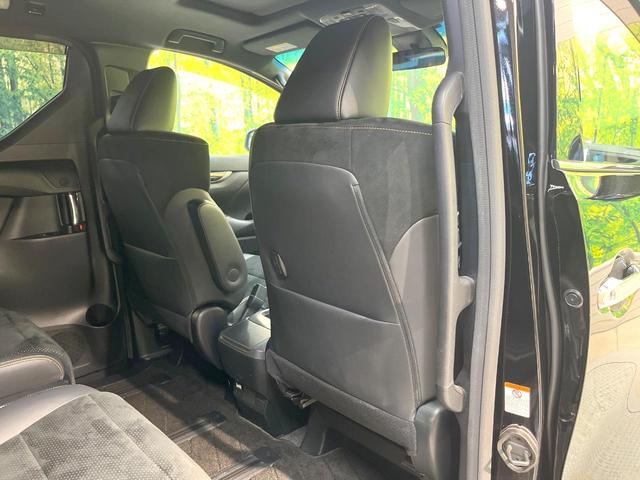 アルファード 2.5S タイプゴールド サンルーフ モデリスタエアロ 両側電動ドア 純正9型ディスプレイオーディオ 後席モニター バックカメラ 衝突軽減装置 100V電源 レーダークルーズ 電動リアゲート LEDヘッド ビルトインETC(66枚目)