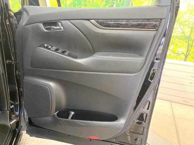 アルファード 2.5S タイプゴールド サンルーフ モデリスタエアロ 両側電動ドア 純正9型ディスプレイオーディオ 後席モニター バックカメラ 衝突軽減装置 100V電源 レーダークルーズ 電動リアゲート LEDヘッド ビルトインETC(74枚目)