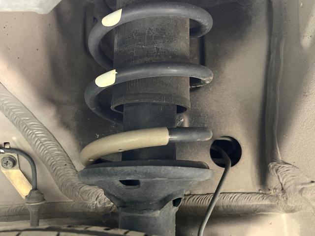 ワゴンＲ ＦＸ　ＳＤナビ　禁煙車　ドラレコ　オートエアコン　Ｂｌｕｅｔｏｏｔｈ　キーレス　ＣＤ　ＤＶＤ再生　フルセグ　アイドリングスイッチ　ライトレベライザー　プライバシーガラス　横滑り防止装置　衝突安全ボディ（20枚目）