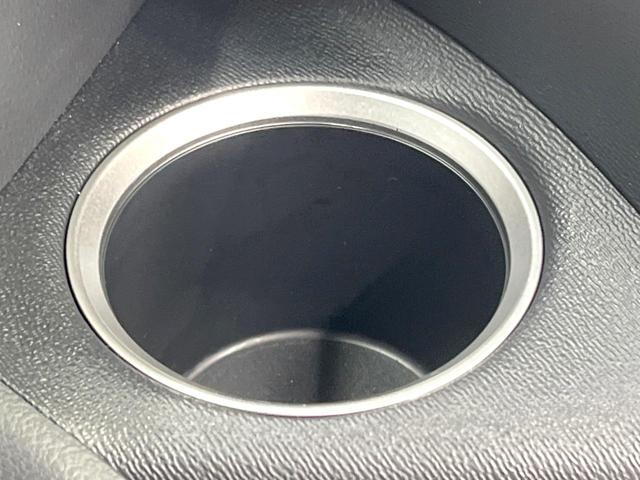 ヴォクシー ハイブリッドS-G 純正10.5型ディスプレイオーディオ 両側電動ドア バックカメラ 衝突被害軽減システム レーダークルーズ 禁煙車 コーナーセンサー スマートキー LEDヘッド ETC2.0 オートハイビーム(70枚目)