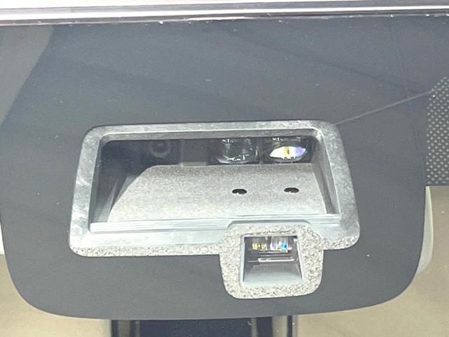 アルトラパン モード 純正SDナビ 全周囲カメラ 衝突被害軽減システム シートヒーター ドラレコ コーナーセンサー スマートキー HIDヘッド ETC オートハイビーム オートライト オートエアコン Bluetooth(3枚目)