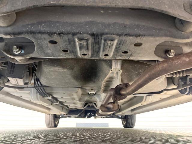 ステラ カスタムR 禁煙車 HIDヘッドランプ ETC 純正14インチアルミ CDオーディオ ファブリックシート 電動格納ミラー パワーウィンドウ パワーステアリング プライバシーガラス(19枚目)