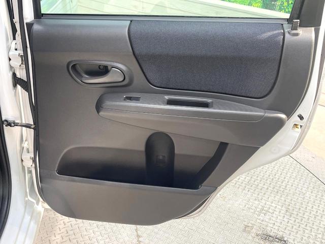 ステラ カスタムR 禁煙車 HIDヘッドランプ ETC 純正14インチアルミ CDオーディオ ファブリックシート 電動格納ミラー パワーウィンドウ パワーステアリング プライバシーガラス(42枚目)