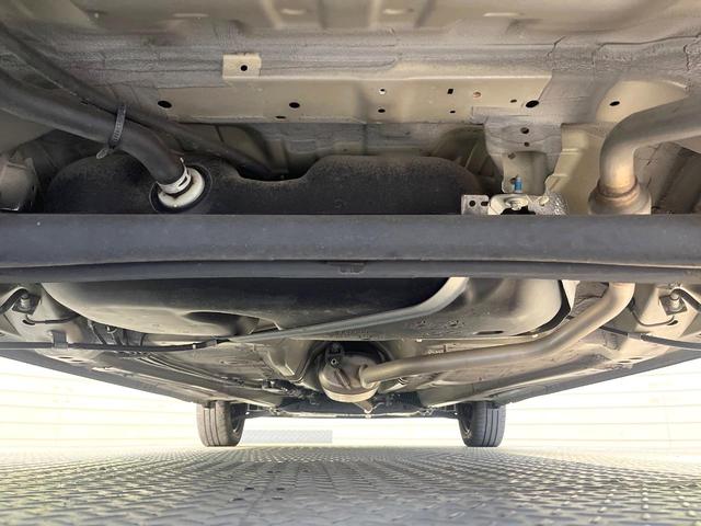 スペーシア ハイブリッドX 両側電動ドア 衝突被害軽減システム 禁煙車 シートヒーター スマートキー&プッシュスタート コーナーセンサー オートハイビーム オートライト オートエアコン アイドリングストップ 横滑り防止装置(19枚目)