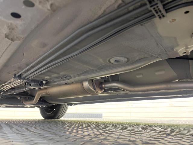 スペーシア ハイブリッドX 両側電動ドア 衝突被害軽減システム 禁煙車 シートヒーター スマートキー&プッシュスタート コーナーセンサー オートハイビーム オートライト オートエアコン アイドリングストップ 横滑り防止装置(22枚目)