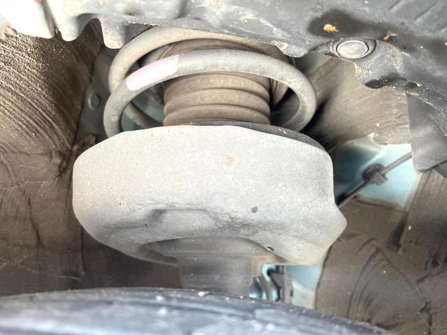 プリウス Aプレミアム 純正9型SDナビ 本革シート バックカメラ 衝突被害軽減システム 100V電源 レーダークルーズ 前席シートエアコン パワーシート ドラレコ コーナーセンサー スマートキー LEDヘッド ETC(50枚目)