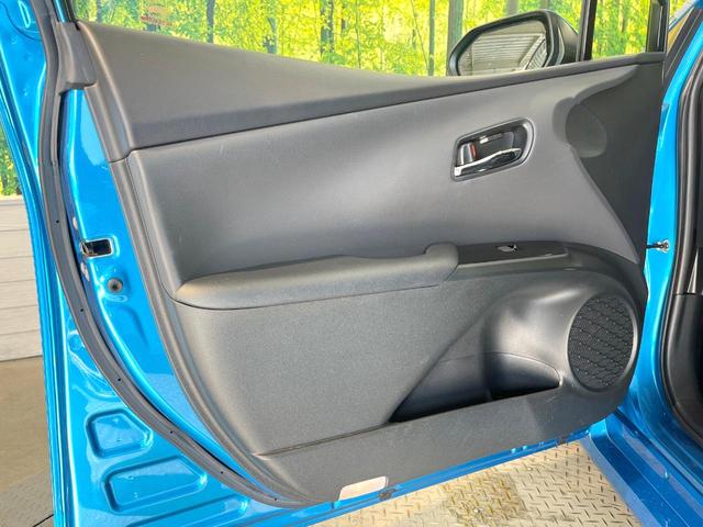 プリウス Aプレミアム 純正9型SDナビ 本革シート バックカメラ 衝突被害軽減システム 100V電源 レーダークルーズ 前席シートエアコン パワーシート ドラレコ コーナーセンサー スマートキー LEDヘッド ETC(62枚目)