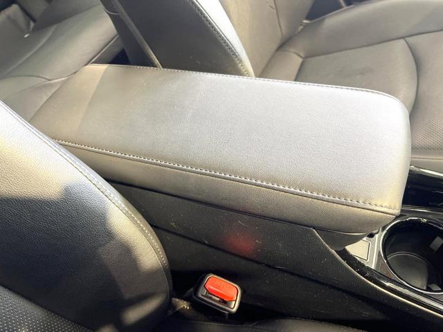 プリウス Aプレミアム 純正9型SDナビ 本革シート バックカメラ 衝突被害軽減システム 100V電源 レーダークルーズ 前席シートエアコン パワーシート ドラレコ コーナーセンサー スマートキー LEDヘッド ETC(73枚目)