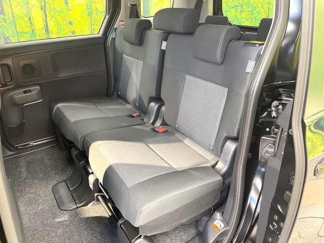 シエンタ ハイブリッドＧ　登録済未使用車　両側電動ドア　全周囲カメラ　衝突被害軽減システム　レーダークルーズ　コーナーセンサー　スマートキー　ＬＥＤヘッド　ビルトインＥＴＣ　オートハイビーム　車線逸脱警報　オートライト（41枚目）